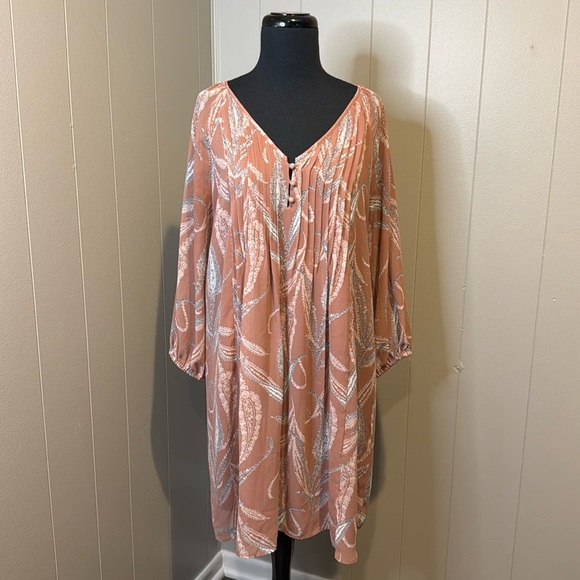 LOFT OUTLET Women’s Medium PAISLEY V NECK PLEAT FRONT BOHO SHIFT MINI DRESS - Picture 3 of 10